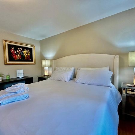 North Nanaimo Gem - Garden-View Room With Private Ensuite Luaran gambar