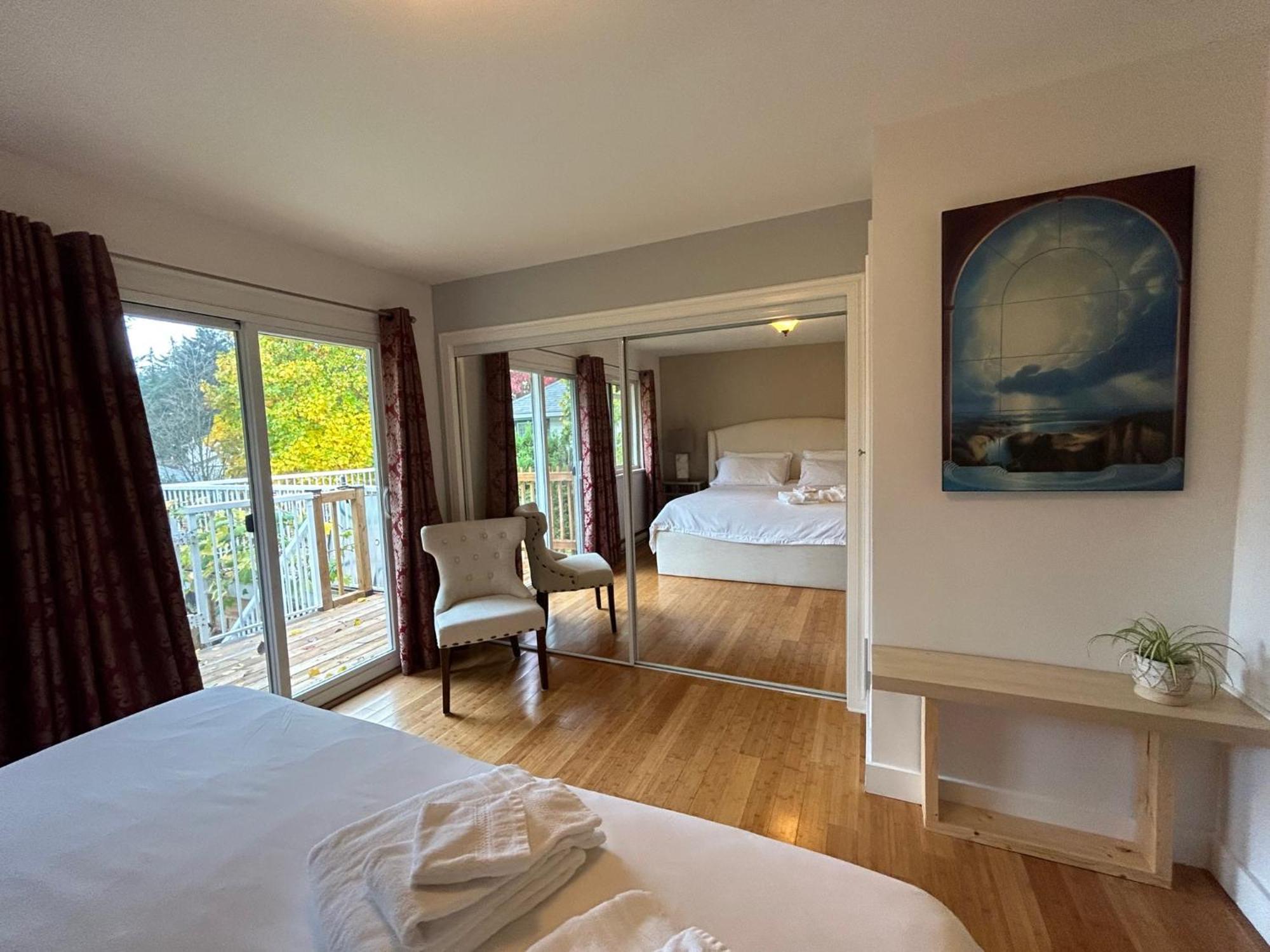 North Nanaimo Gem - Garden-View Room With Private Ensuite Luaran gambar